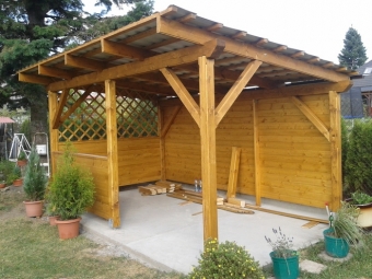 Komunitní zahrada a jedlý les na Hradišti  Pergola[1].jpg.